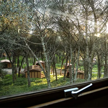 Lisboa Bungalows Camping 4*