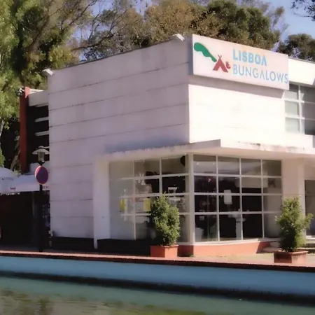 Camping Lisboa Bungalows