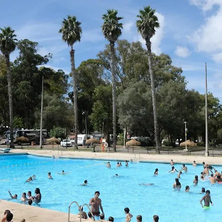 Lisboa Bungalows Kamp alanı