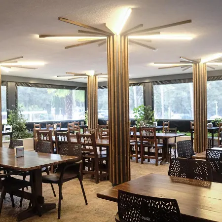 Lisboa Bungalows Kamp alanı