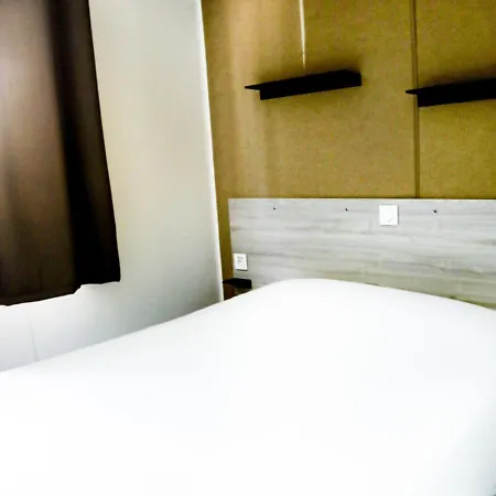 Lisboa Bungalows Kamp alanı Lisboa