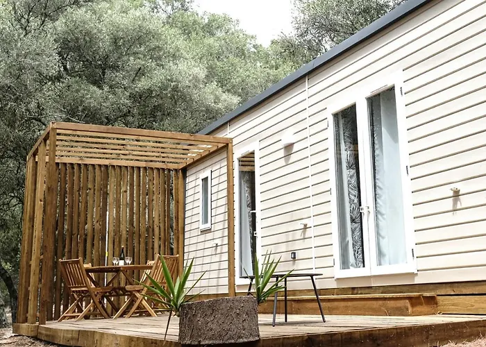 Camping Lisboa Bungalows Lisboa